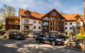 Apartament Prywatny Stone Hill Rackiewicz z basenem